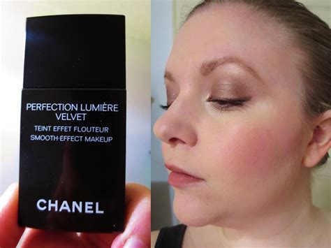 dupe for chanel perfection lumiere velvet smooth effect foundation|chanel lumiere foundation shades.